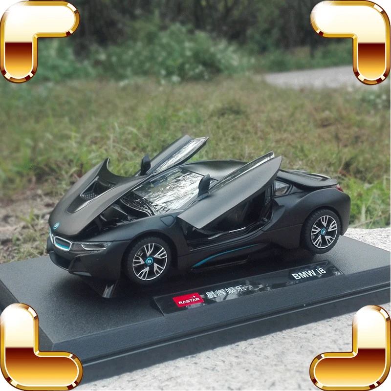 Новое поступление подарок модель 8 1/24 металлический автомобиль спортивный
