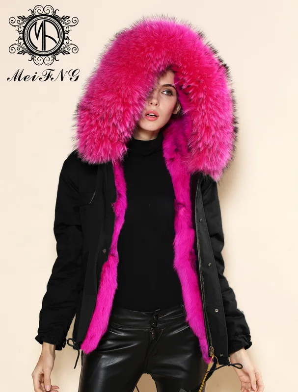 Новинка 2015 черная зимняя куртка женская верхняя одежда толстые парки размера