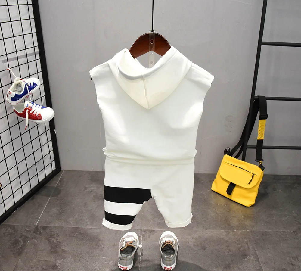Летние комплекты одежды для маленьких мальчиков футболка с капюшоном и шорты из 2