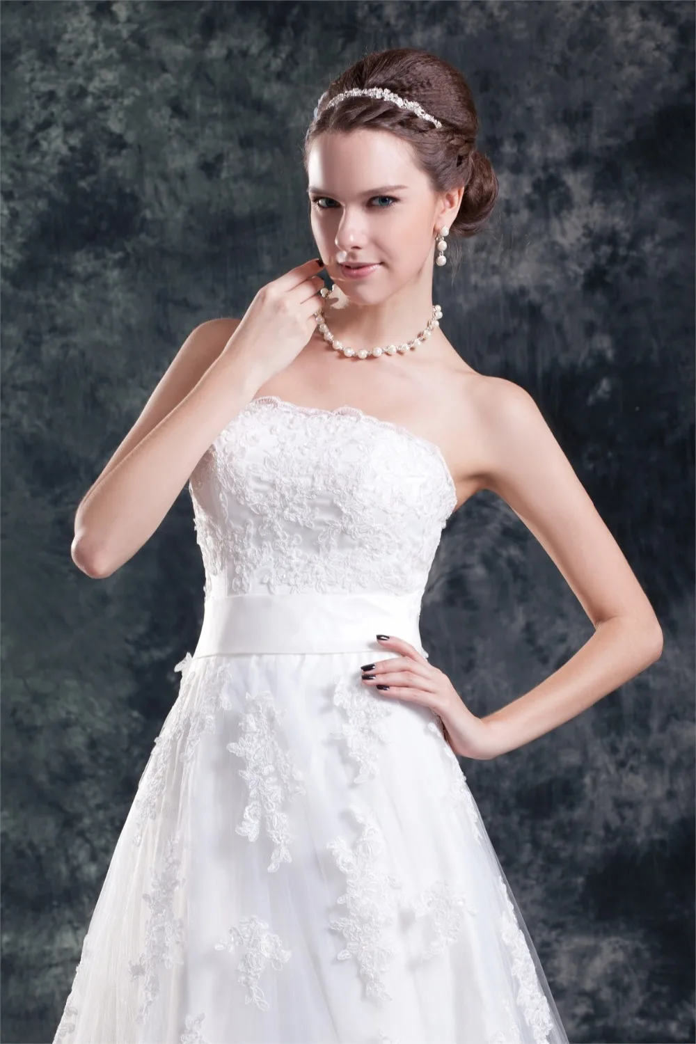 2017 Beaded Applique Lace Wedding Dress Strapless A Line Garden Dresses Court Train Bridal Gowns Cheap vestido de noiva | Свадьбы и