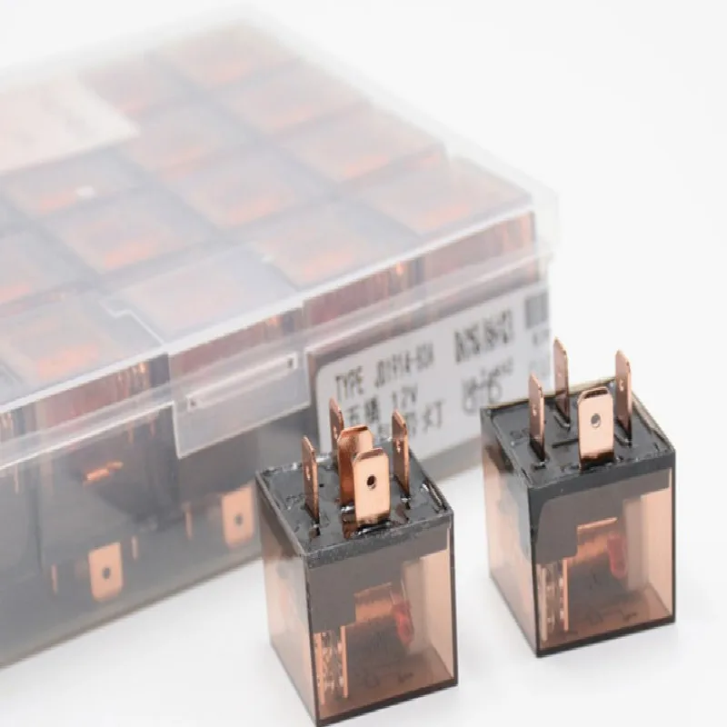 

car truck relay 12V relay 24V four feet five feet 100A with plug free shipping