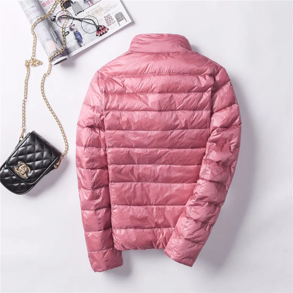 Пуховик женский ультра светильник 90% утиного пуха с длинным рукавом теплый