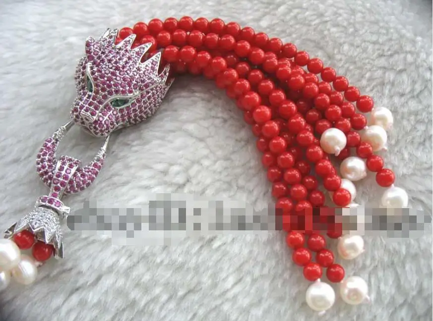 Красивое ожерелье из пресноводного жемчуга и красного кораллового леопарда с