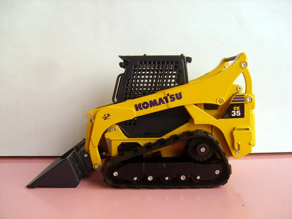1:25 Komatsu CK35-1 компактный гусеничный погрузчик игрушка |