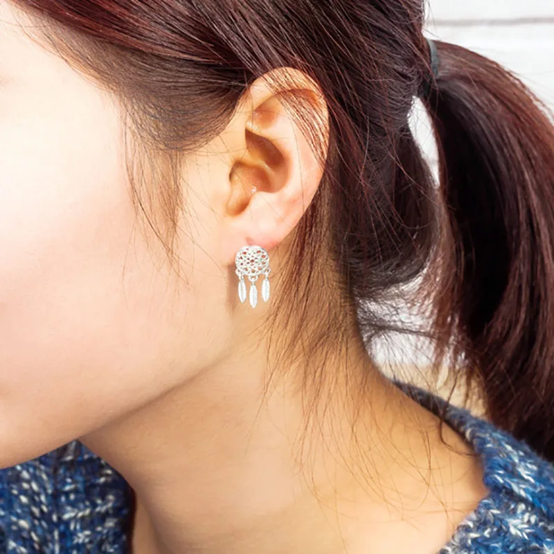 Посеребренные серьги гвоздики Ловец снов для женщин ювелирные изделия перьевые