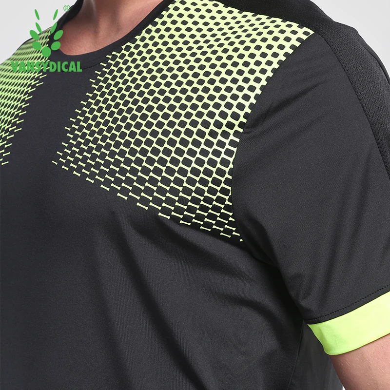 Mens Printed Running рубашка короткий рукав Футбол Джерси Топы быстросохнущая Фитнес бег