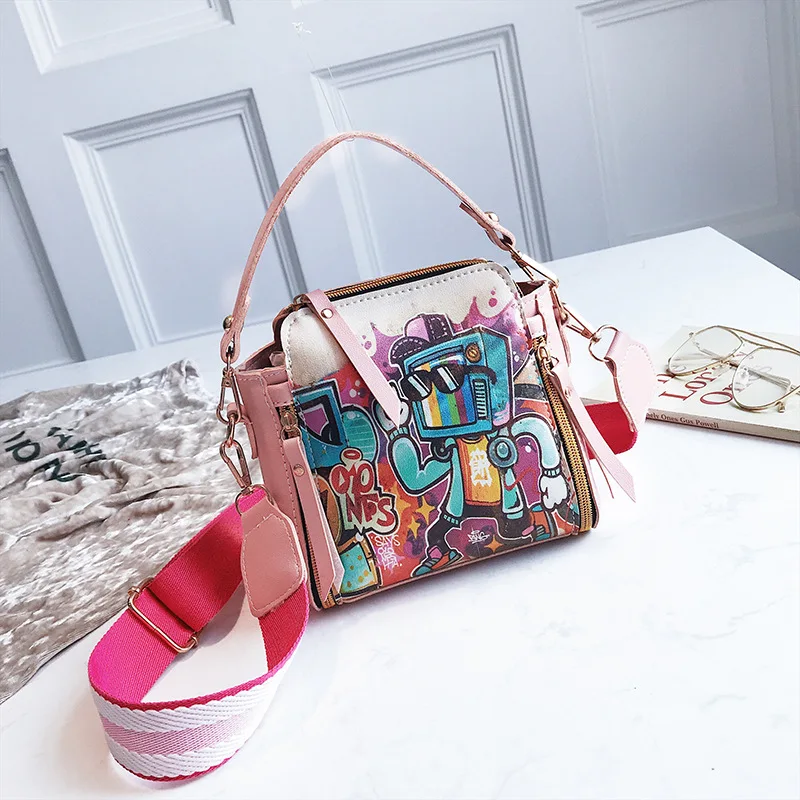 Новая весенняя широкая сумка через плечо в стиле хип-хоп женская