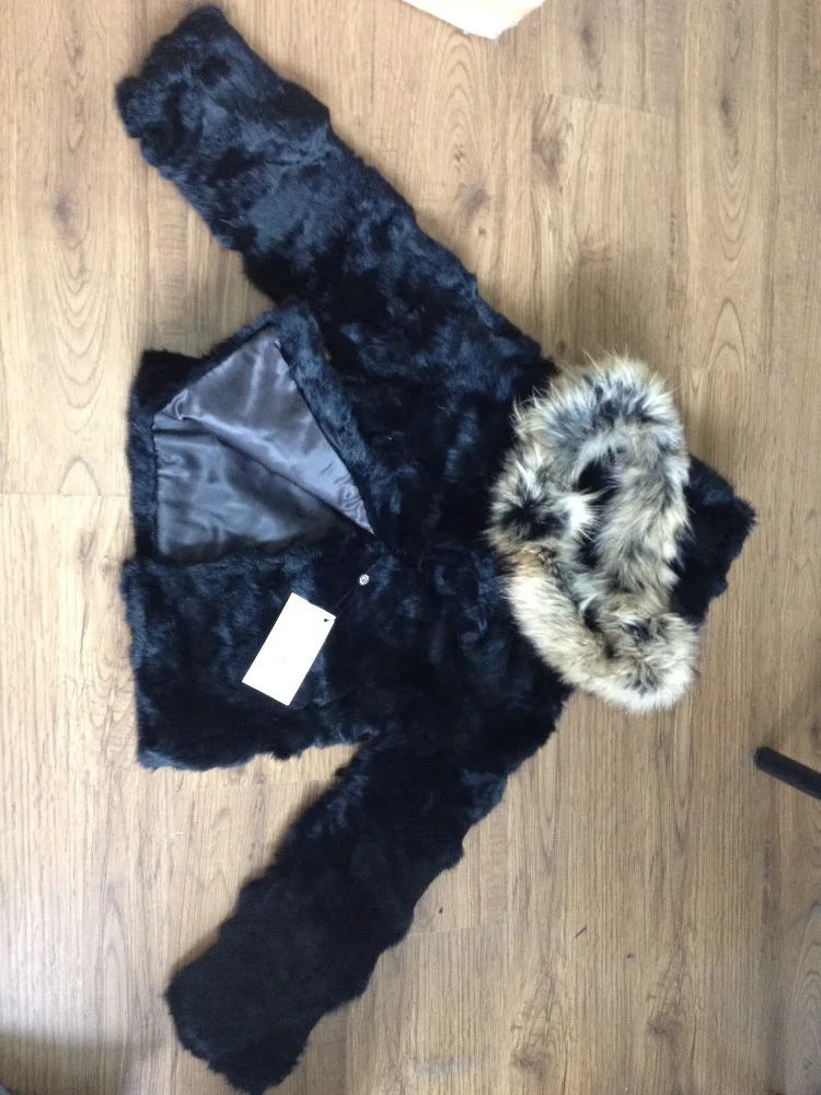 Женская зимняя шуба из кроличьего меха с воротником енота верхняя одежда