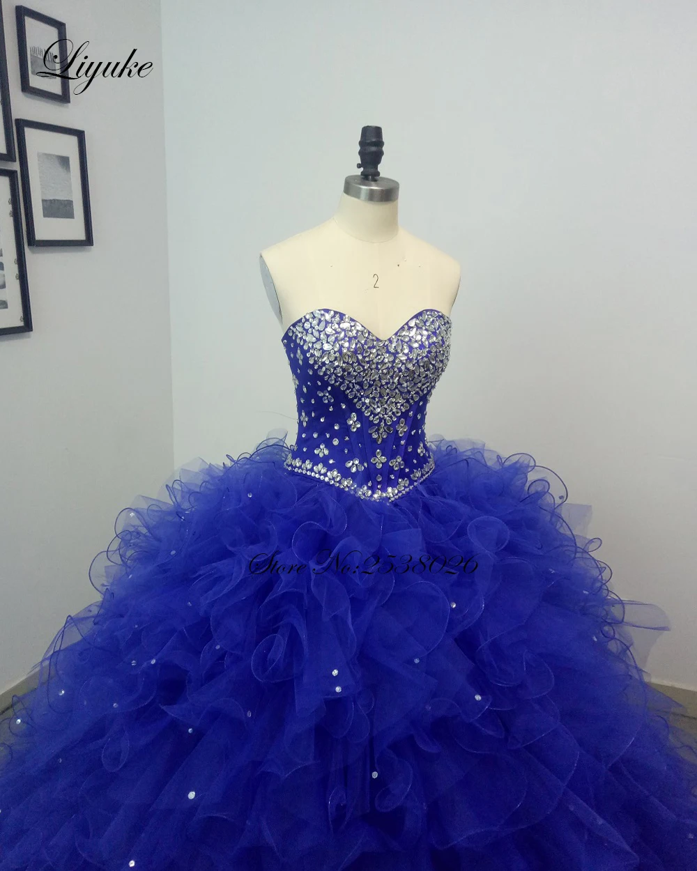 Фото Liyuke очаровательное бальное платье без бретелек на заказ, платья Quinceanera со стразами и кристаллами сзади на шнуровке №4