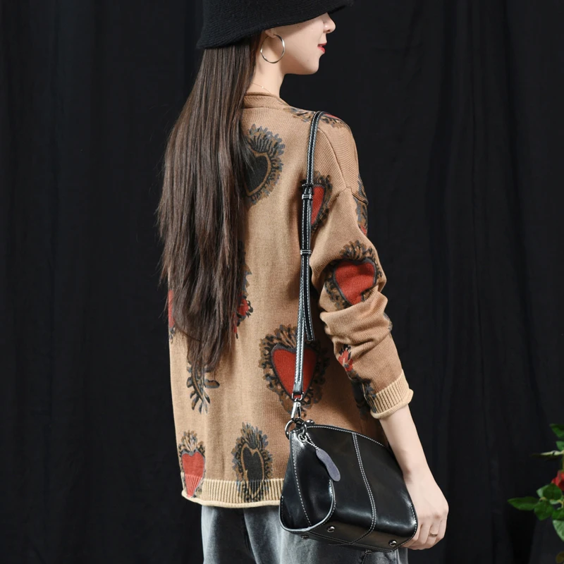 Autumn Winter Sweater Women Retro Loose Knitting jackets 2019 New Female Tops V-Neck Button Print Casual Coat |