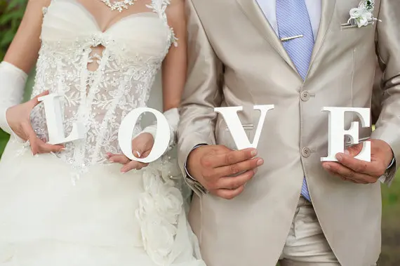 free shipping Love Sign Freestanding Wedding Table in Calligraphy 10cm Tall Candy Bar and Other Deco|sign wall|sign decorsign home |
