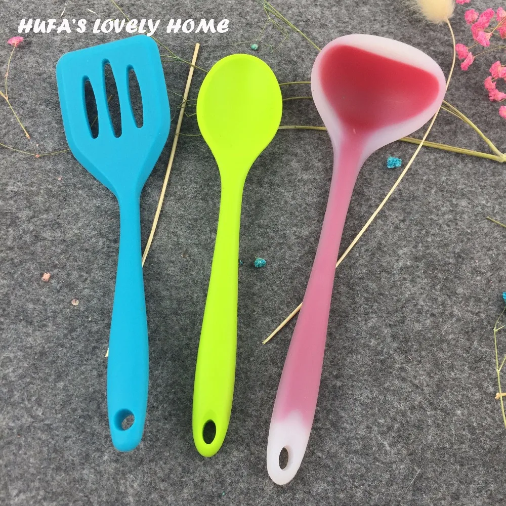 3 шт. антипригарным силиконовые щелевые Лопатки для переворачивания горшок