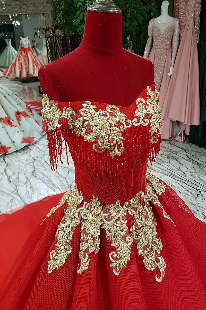 Красное бальное платье без бретелек 2018 праздничные платья с кружевным лифом