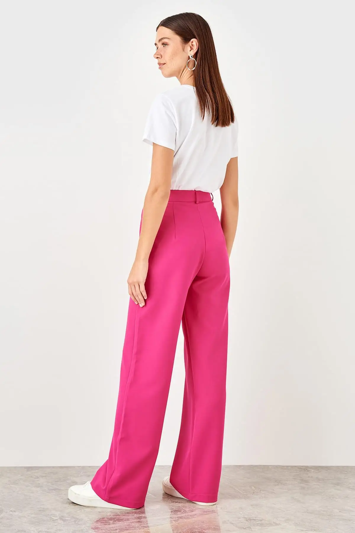 Trendyol розовые расклешенные брюки TWOSS19XM0286