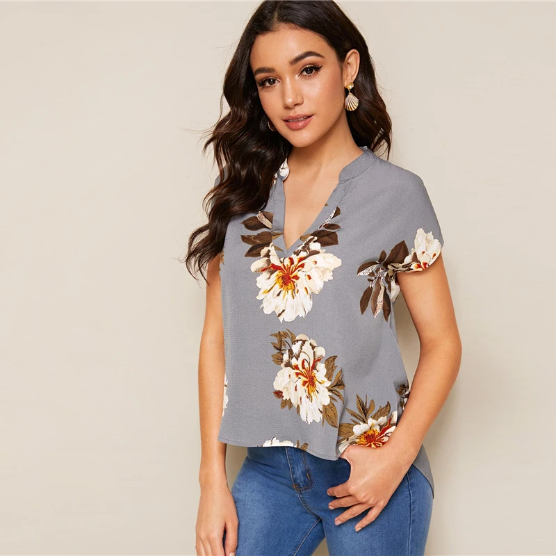 SHEIN модная женская блузка с v-образным вырезом и цветочным принтом, женская летняя Повседневная Блузка в стиле бохо с асимметричным подолом, Женские топы и блузки