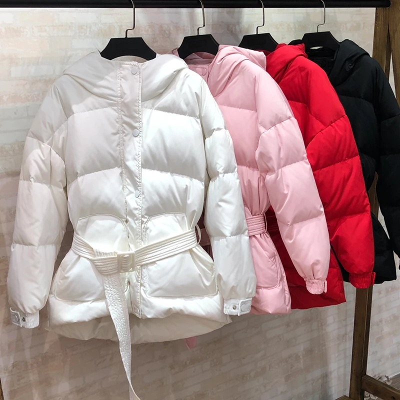 

2019 Fashion Winter Women Short White Duck Down Coats Female Casual Slim Warm Thicken Hooded Sashes Down Jackets Outerwear B81