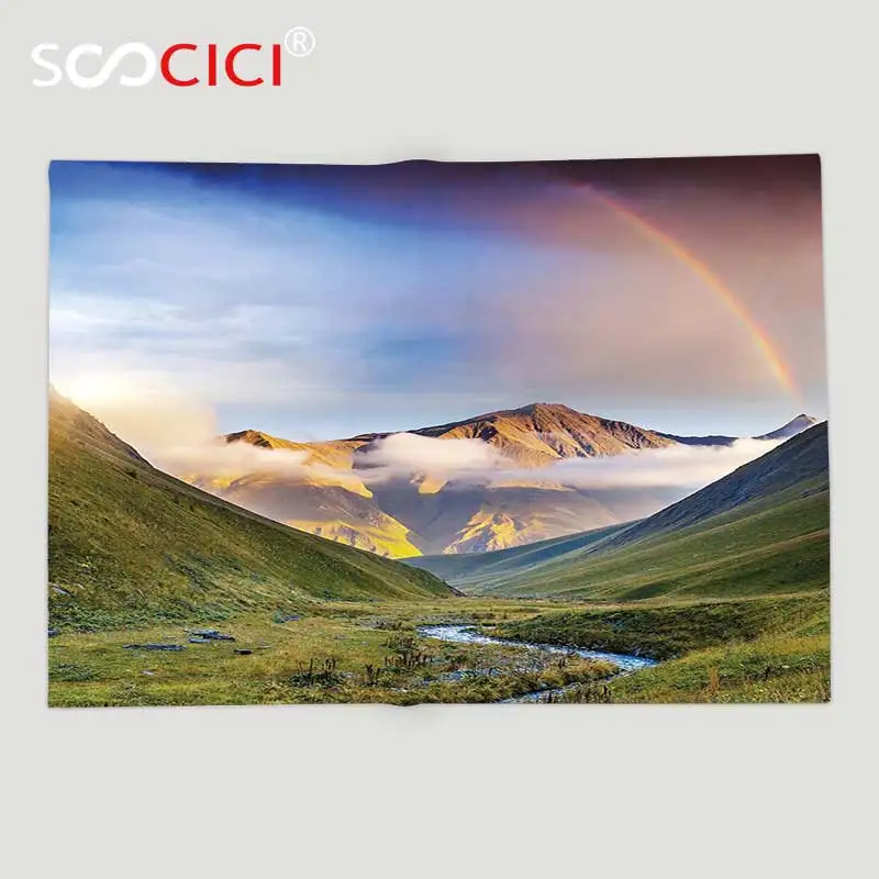Comprare Personalizzato Morbido Pile Rimessa Laterale Coperta Lake House Decor Serene Montagne Arcobaleno Erba Prato Con Strette Alveo Nuvole E Nebbia