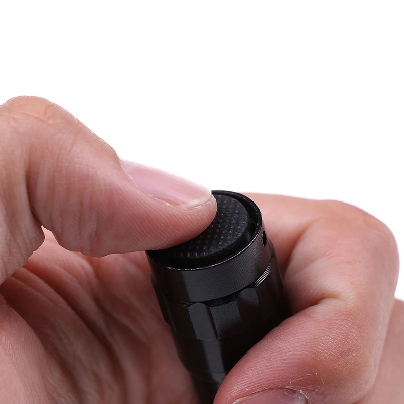 Водонепроницаемый миниатюрный светодиодный фонарик карманный переносной