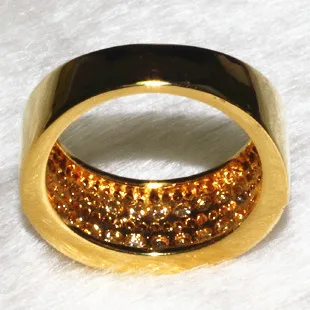 Позолоченное кольцо амфибола белого и черного цвета с фианитом AAA этот продукт