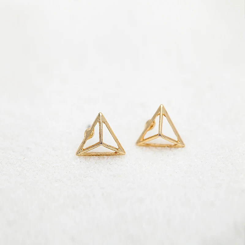 Женские серьги-гвоздики с эффектом стереоскопического треугольника | Украшения