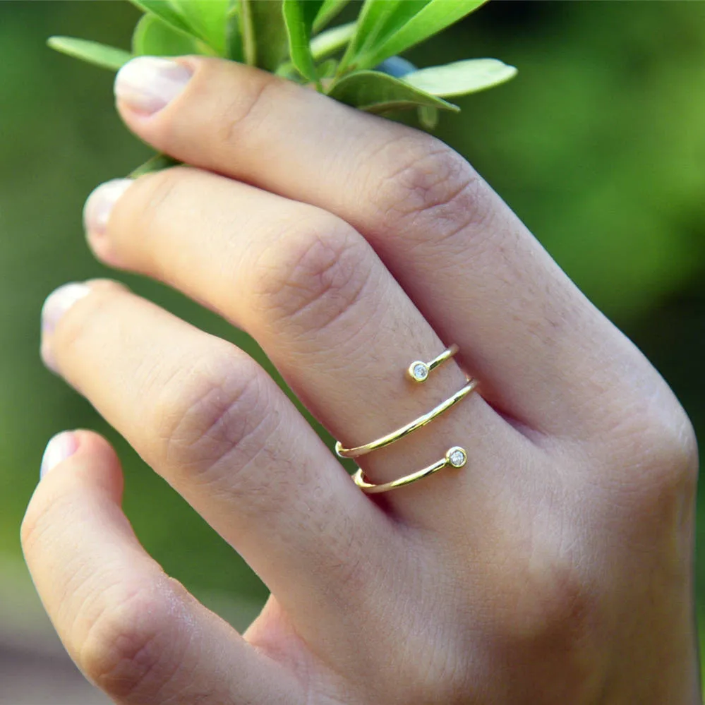 値段 LASAMERO ラウンドカット 0.06CTW 天然ダイヤモンド 2 石 14 18k 金ひもデザイン渦巻スパイラル繊細なスタックリング珍味運リング 1pc