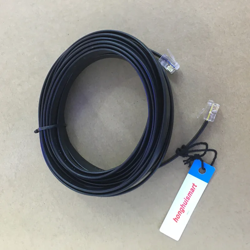 3 метра удлинительного соединительного кабеля между отдельной передней панелью