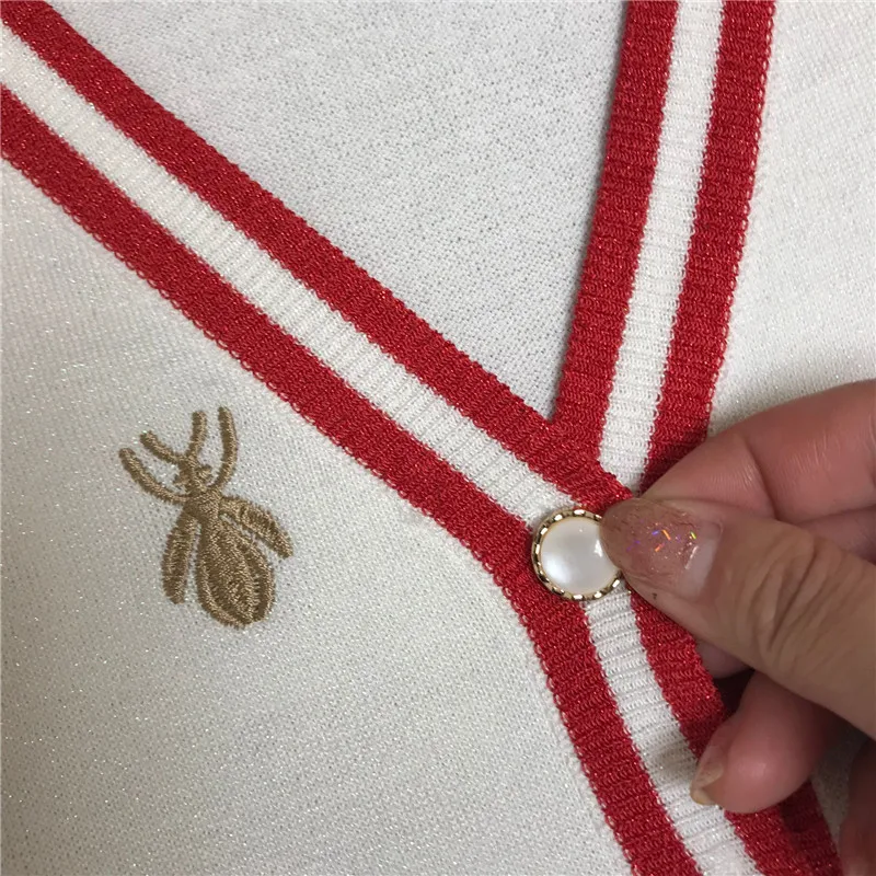 Luxury Designer Brand Knitted Cardigans for Women V Neck Bee Embroidery Bright Silk Thin Loose Sweater |