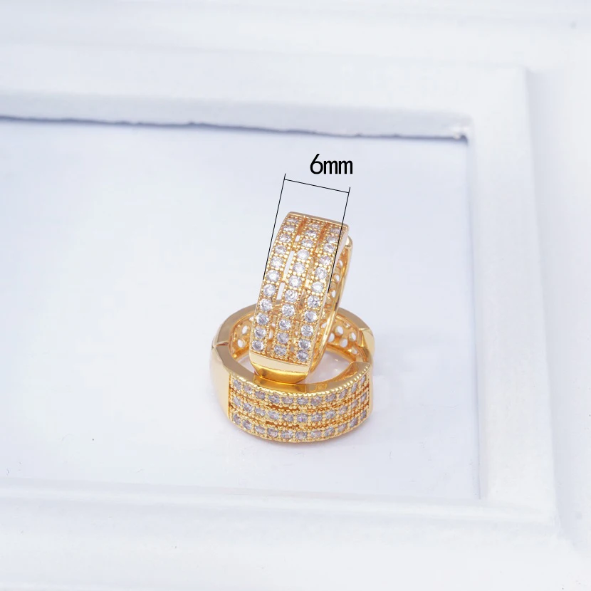 Новые круглые серьги кольца с микрозакрепкой и инкрустацией женские роскошные