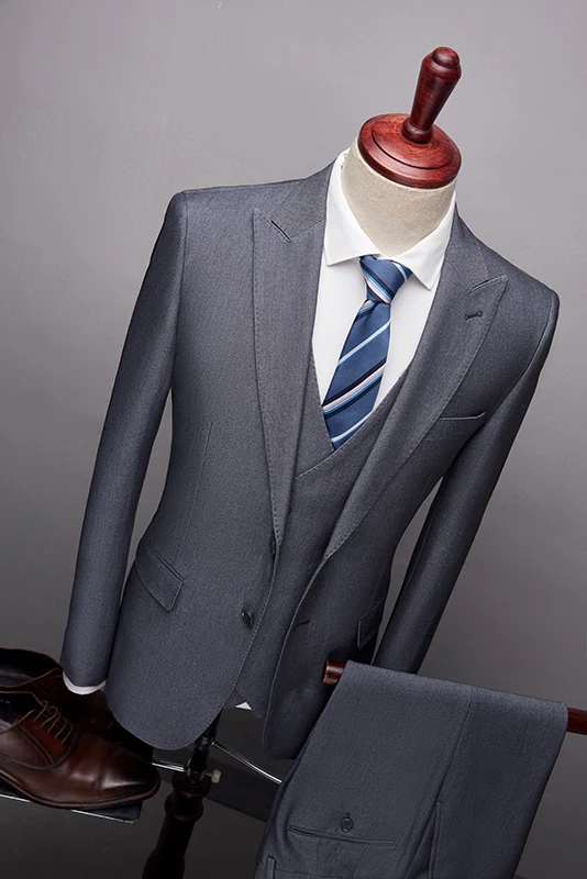 2019 Fashion New High quality Mens Dark Grey suits Formal 3 Pieces Wedding Groom Tuxedos Prom Slim Fit Peak lapel Suits | Мужская одежда
