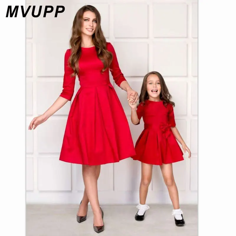 MVUPP/Одинаковая одежда для мамы и дочки платья с бантиками коротким рукавом всей