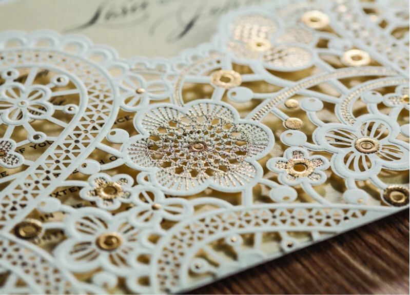 Персонализированные Великолепный лазерная резка Свадебные Приглашения белый