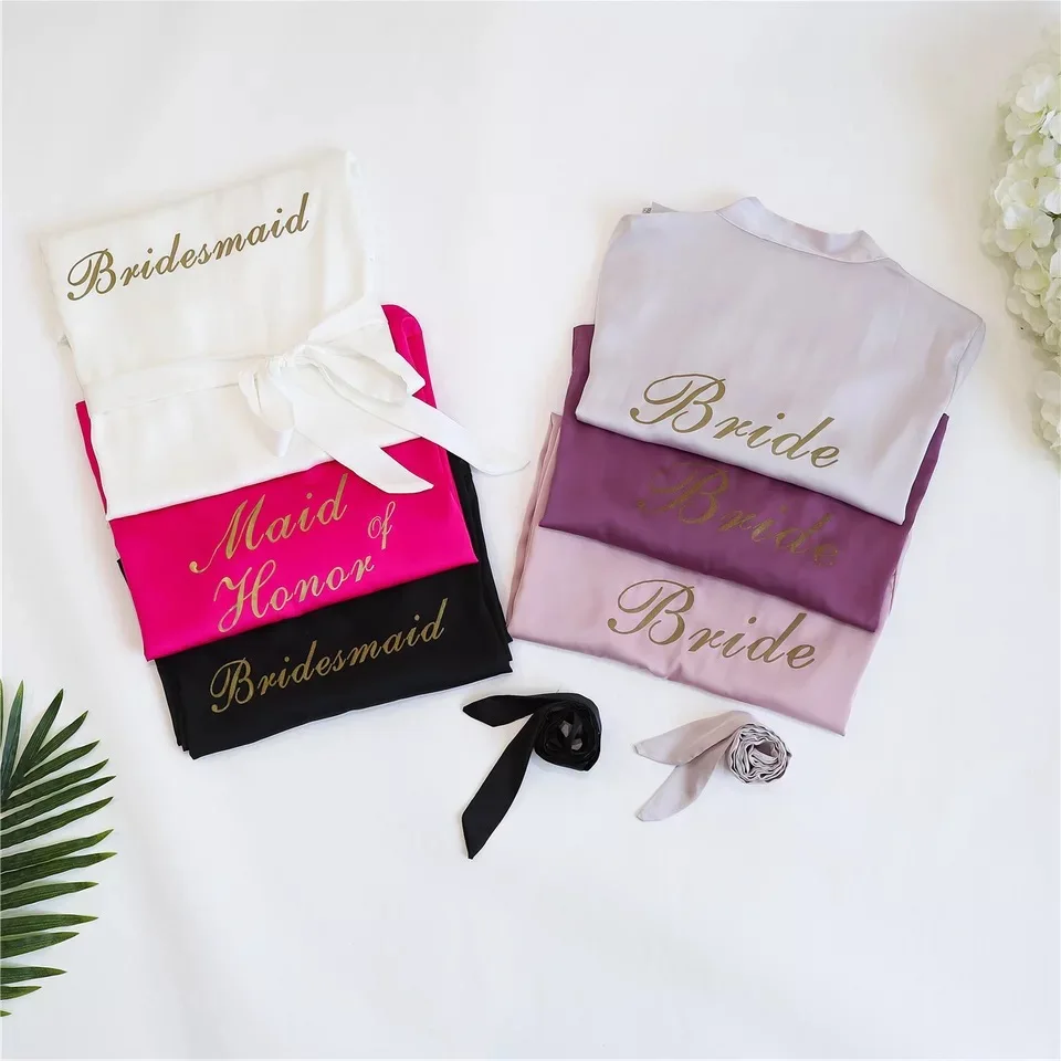 

5pcs lot Lace design Custom name Satin Robes Birthday Bridal party Bride to be Wedding Bridesmaid gift Bride Robe