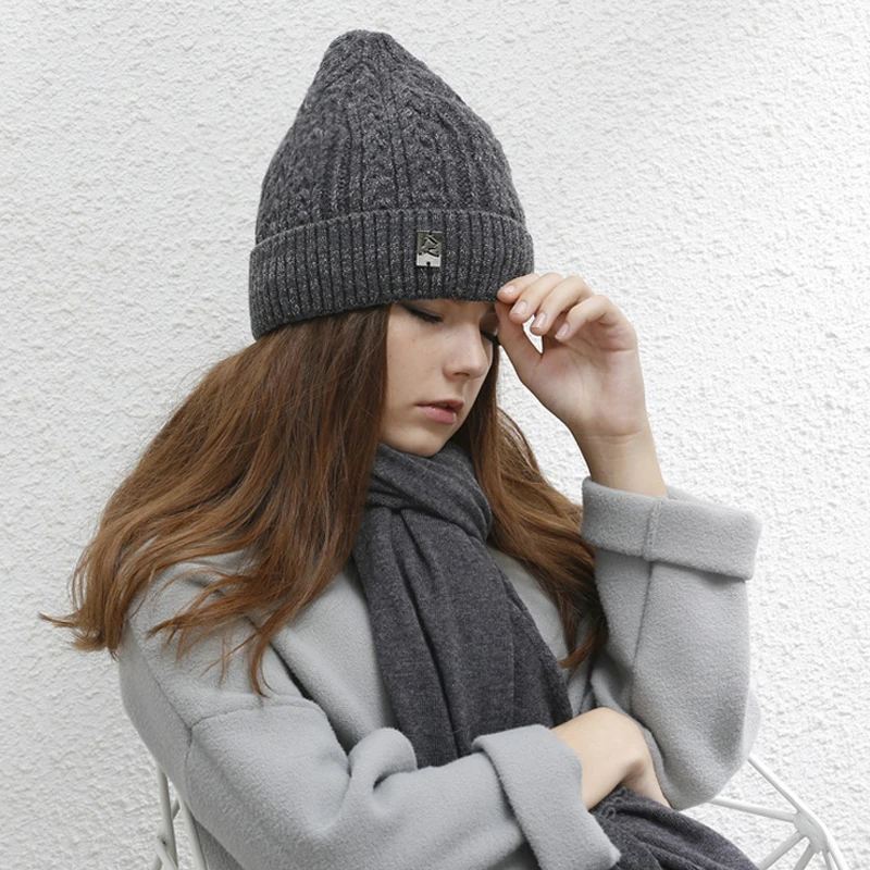 2017 Stylish Winter Warm Women's Wool Knitted Pointy Hat With Plus Velvet Lining Beanie Caps Black Grey Red Colour | Аксессуары для