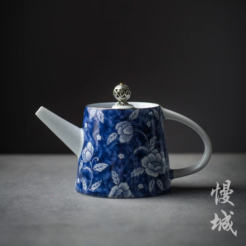 China Jingdezhen blue and white porcelain Kung Fu tea pot teapot antique ceramic handmade teaware kettle service gift | Дом и сад