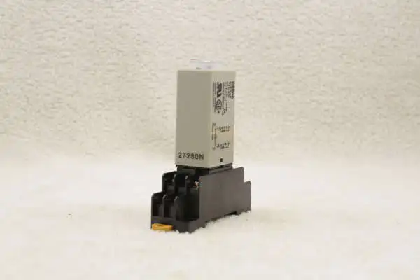 DC 24V H3Y 2 30S DPDT 8 контактное реле включения времени с разъемом|power on time delay|power delayrelay
