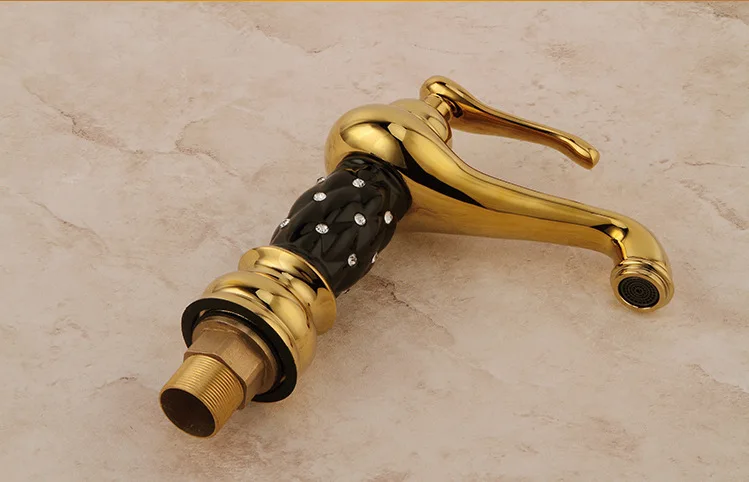 Керамический Золотой смеситель для ванной комнаты раковины из твердой латуни