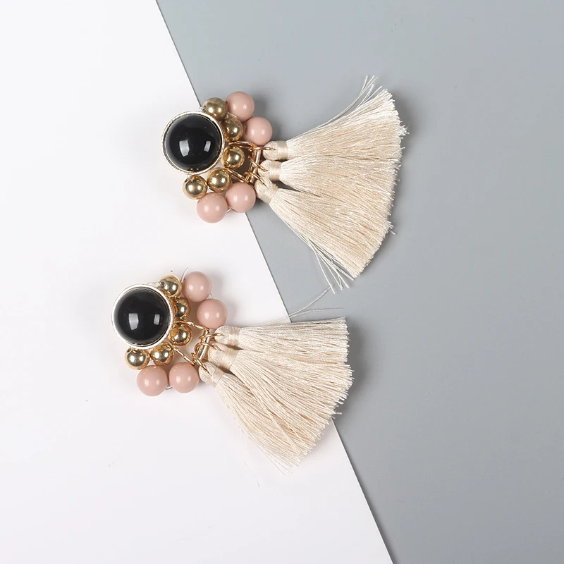 

Wholesale Silk Tassel Earrings Women Classic Temperament Boho Beige Fringe Earrings Long High Quality Lady Jewelry DropShipping