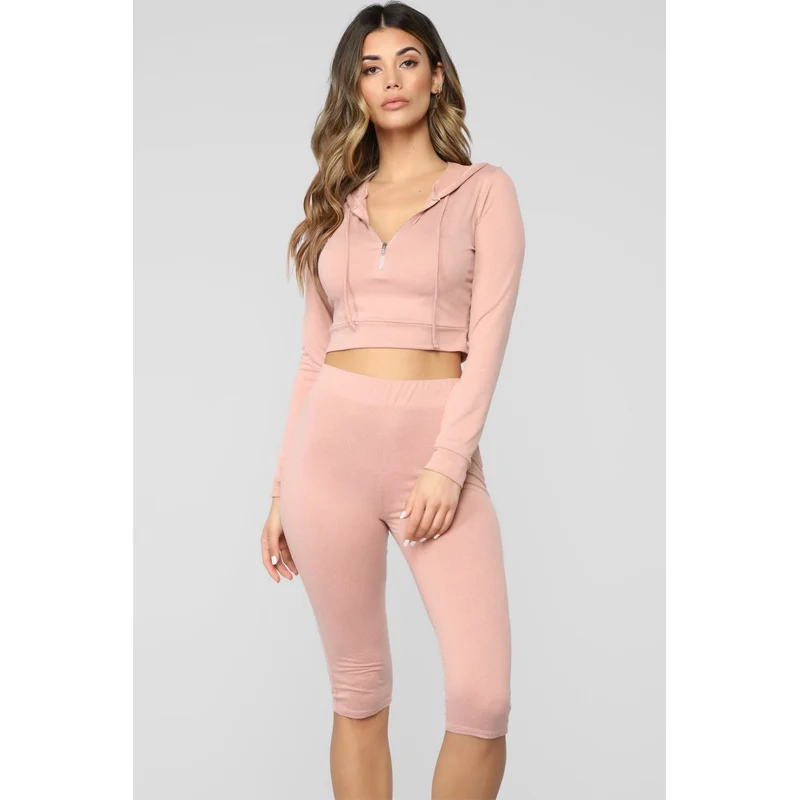 Woman Sportswear Gym Set Sport Costume Women 2 pieces set Long Sleeve Crop top+ knee length pants Fitness Shorts Sporting suit | Женская