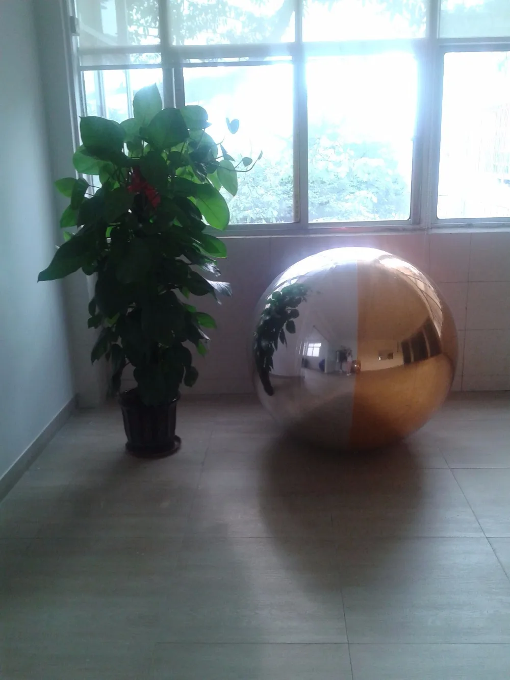 Надувной зеркальный шар из ПВХ диаметром 2 м/декоративный используемый для