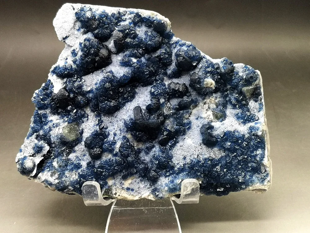 572g Natural rare Blue Fluorite Mineral Specimen Large crystal stone and form Inner Mongolia | Дом и сад