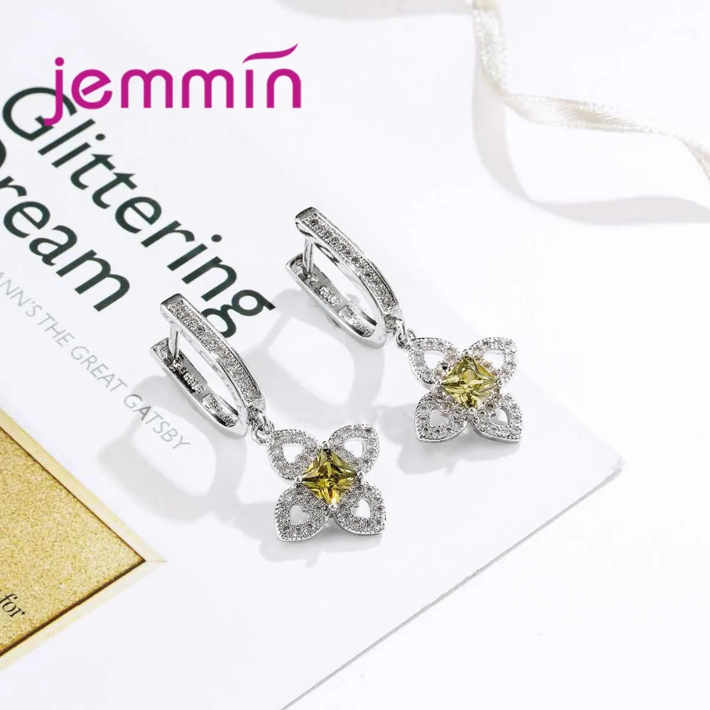 Женский ювелирный комплект из серебра 925 пробы с желтым кристаллом