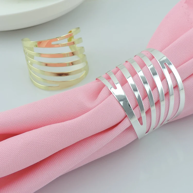 

Hot Sale 500pcs Hollow Stripe Style Gold Silver Napkin Rings Wrapper Serviette Holders Wedding Table Decoration Party Favor