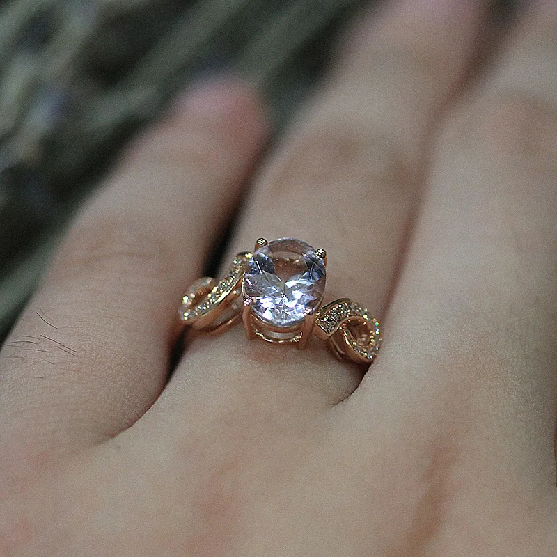 

DUPUY Fashion Personality Engagement Ring Female Top Design System Morganite Ring Elegant Ladies Wedding Ring Jewelry D180243