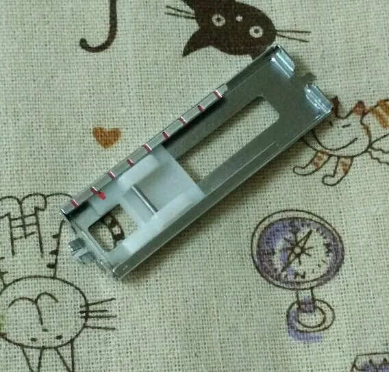 2PCS PFAFF SEWING MACHINE PRESSER FOOT LOCKING IOP BUTTONHOLE 98-694882-00 | Дом и сад
