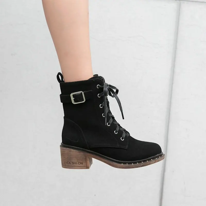 

Sianie Tianie genuine leather cow suede square heels lace up buckle strap woman martin boots winter female ankle boots shoes
