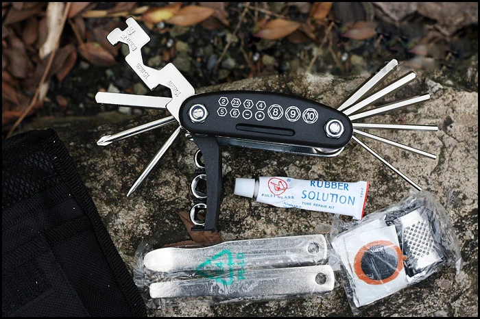 Multi functional Bicycle Repair Tool Set Kit Bike Tyre Fix Chain Cycling Rivet Extractor with Portable bag freeshipping|extractor fan|tyre radialtire