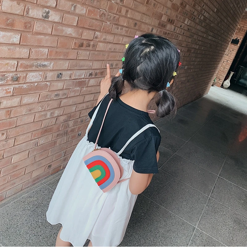 Сумка на плечо для маленьких девочек из искусственной кожи с радугой сумка