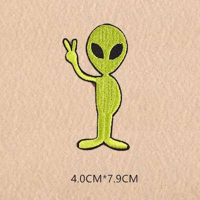 1pcs Space Universe UFO parches Embroidered Iron on Patches for Clothing DIY Motif Stripes Clothes Stickers The aliens Badges - Цвет: XY09B