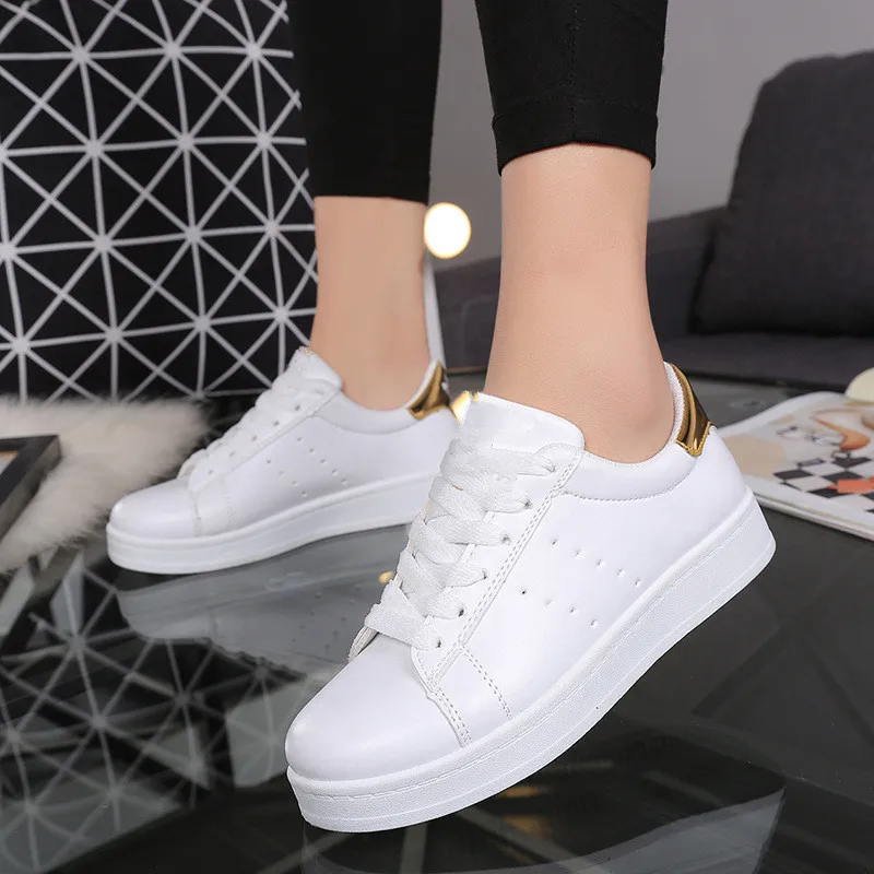 Роскошные женские туфли из искусственной кожи периодически белые/черные для