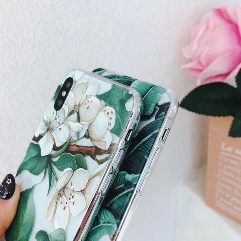 WOTP Summer Banana Leaf Daisy Flowers Soft TPU Phone Case For iphone X 6 6S 7 8 Plus Cute Cartoon cape jasmine flower Back Cover |